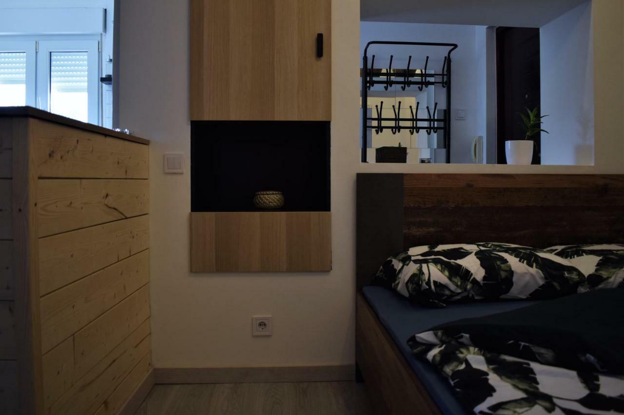 Vila Velebita, Sweet Cozy Appartement :) Zagreb Exteriör bild