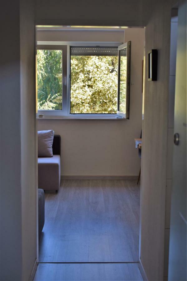 Vila Velebita, Sweet Cozy Appartement :) Zagreb Exteriör bild