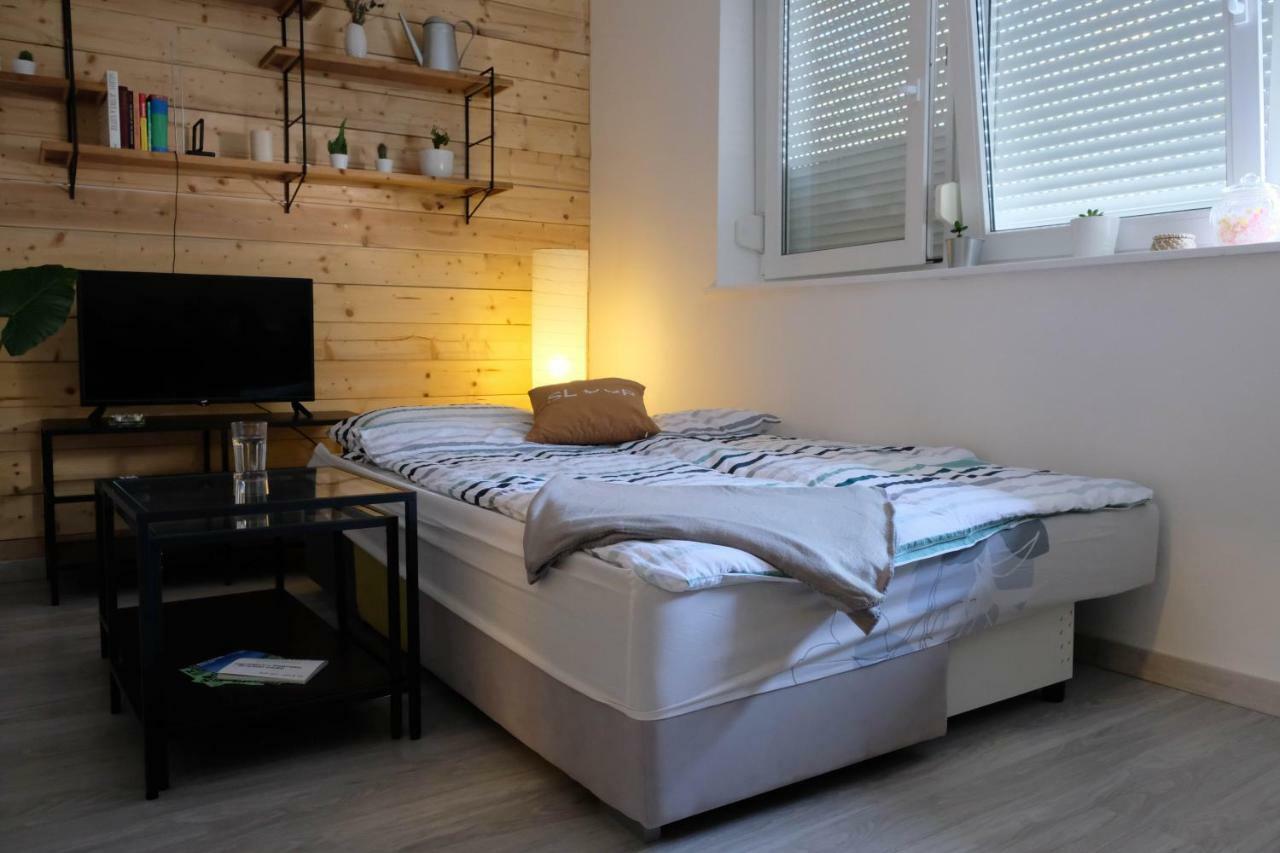 Vila Velebita, Sweet Cozy Appartement :) Zagreb Exteriör bild